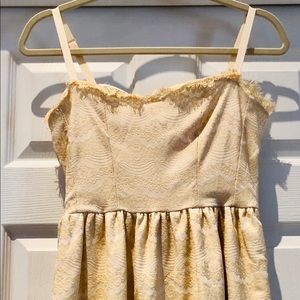 Eight sixty small cream lace dress